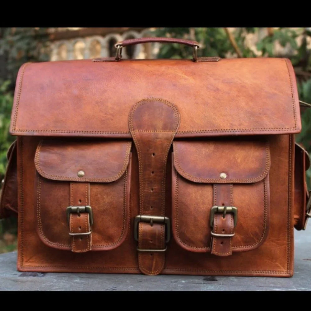 FineGoods Men's Leather Briefcase - Picture 4 of 5